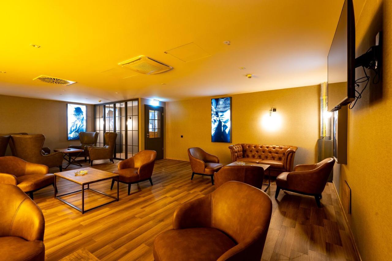 Mk Hotel