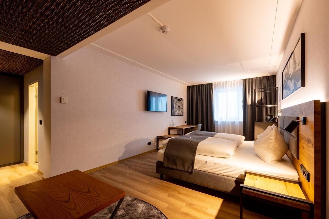 Mk Hotel 4*